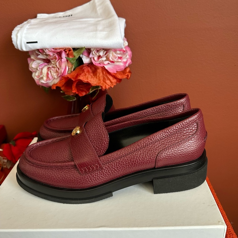Elegant Burgundy Loafers size 40